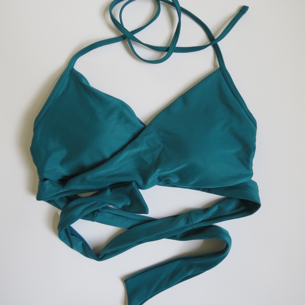 Bathing suit top